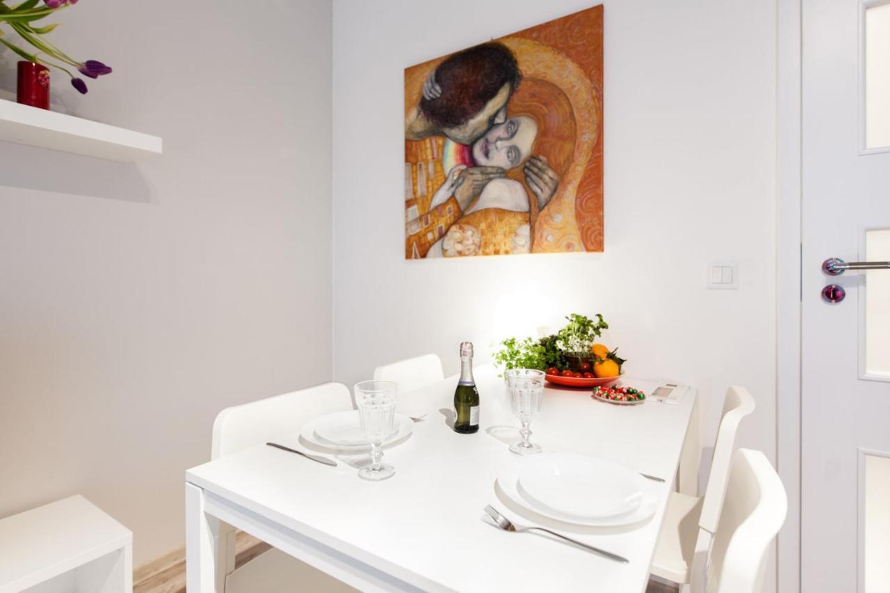 Апартаменты Project Comfort Apartament Dywizjonu 303 175/8 Warszawa Экстерьер фото